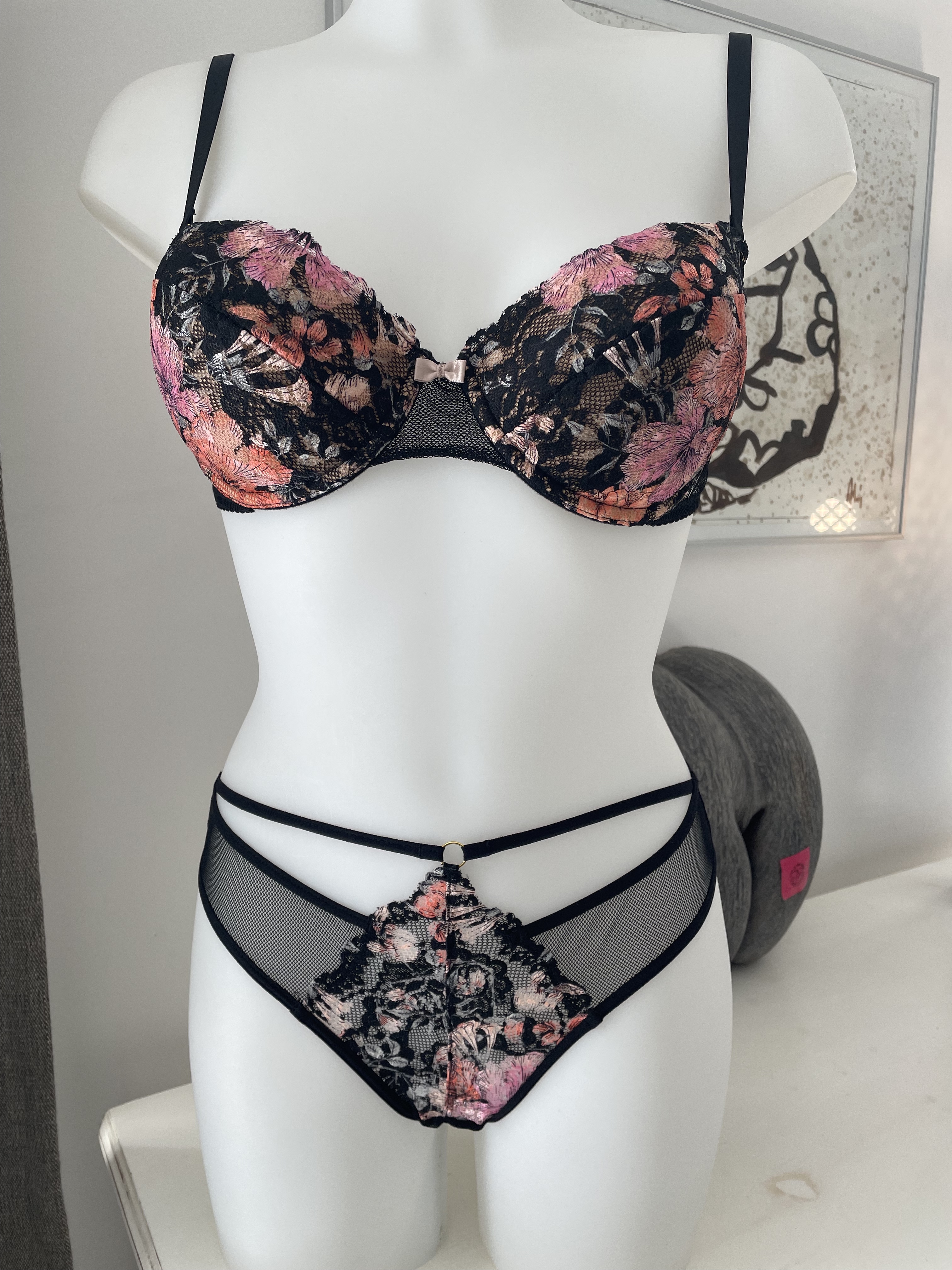 Fabricant de lingerie - Nouvelle collection - la ligne Fortune